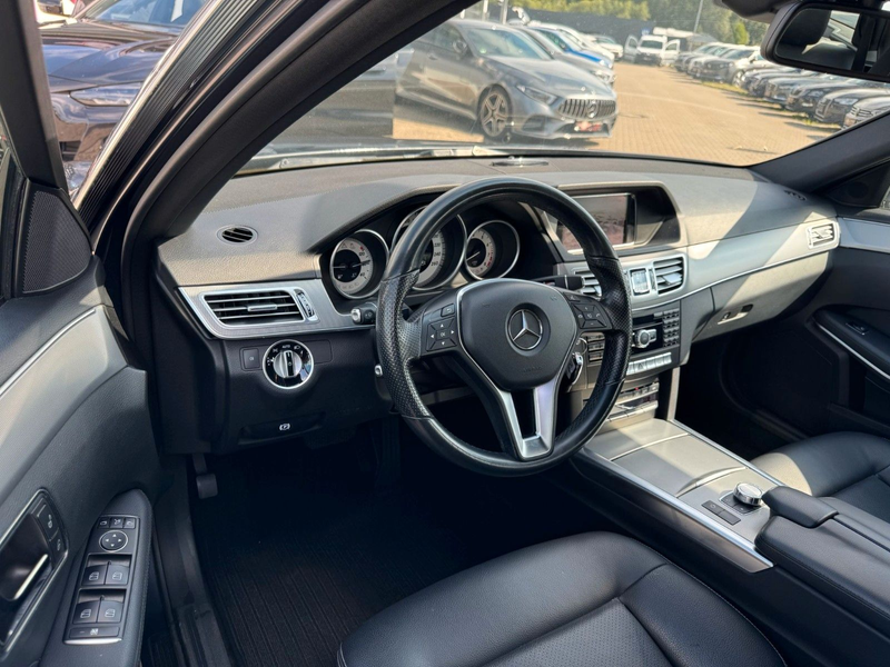 Mercedes-Benz E 400 E400 9G-TRONIC"AVANTGARDE"KAMERA*AHK*LED*AMBIENT — photo 13
