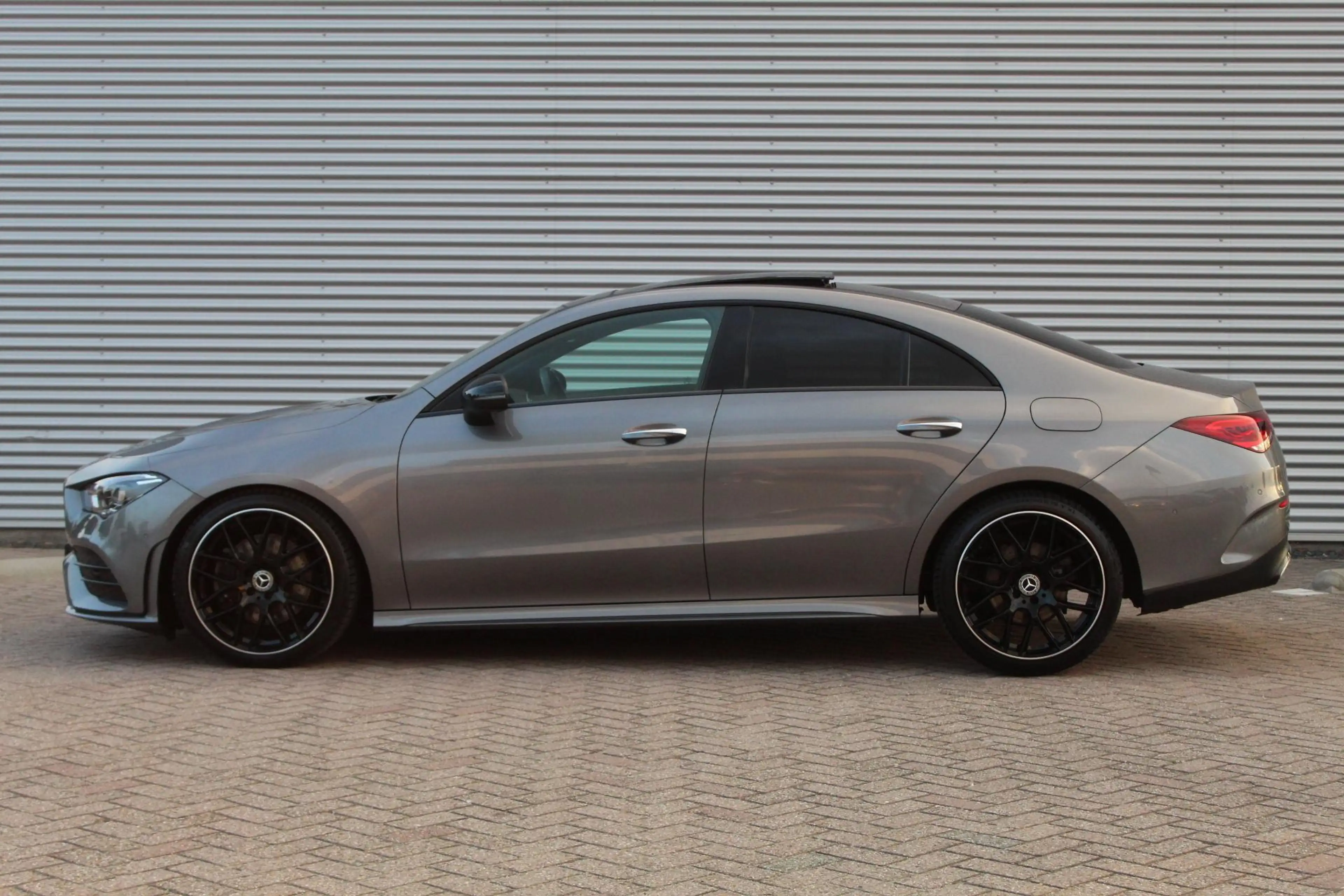 Mercedes-Benz CLA 200 AMG/Pano/Sfeer/Memory/19inch — photo 4