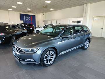 2.0 TDI 190 CV Highline DSG Navi Fari LED