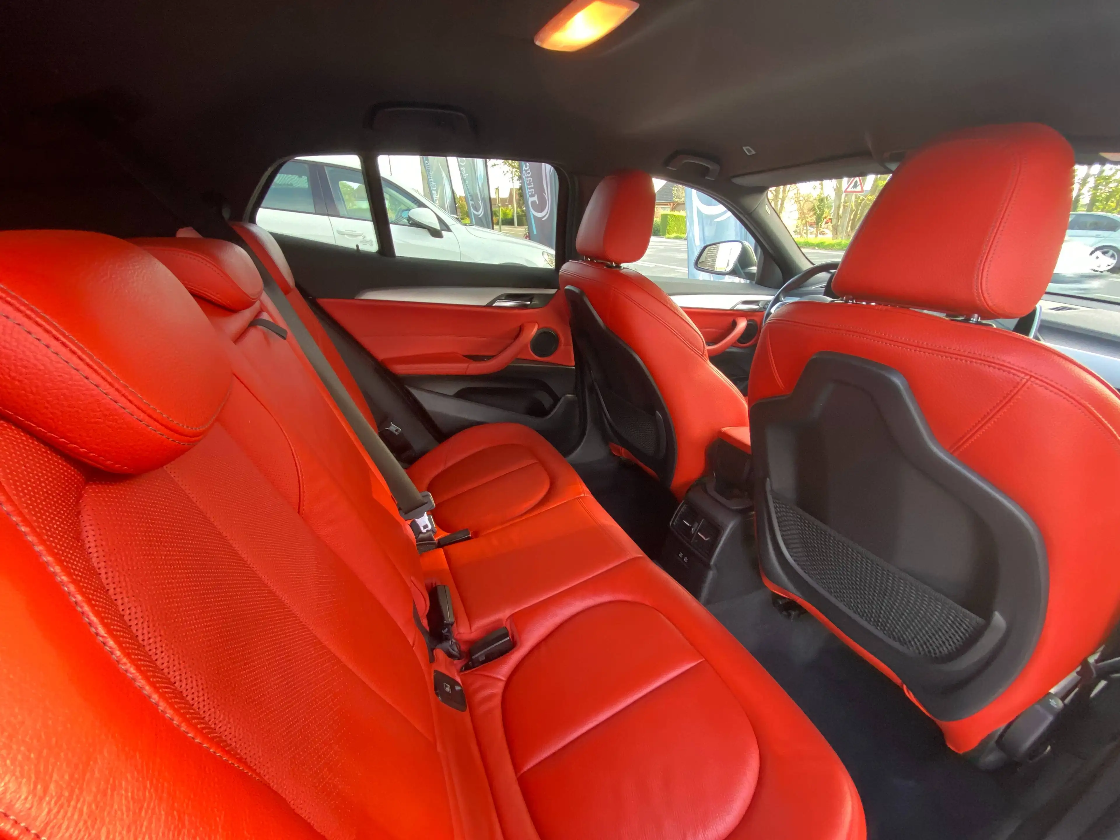 BMW X2 sDrive18d - ! CONFIG EXTRAORDINAIRE - Tva Récup. — photo 15