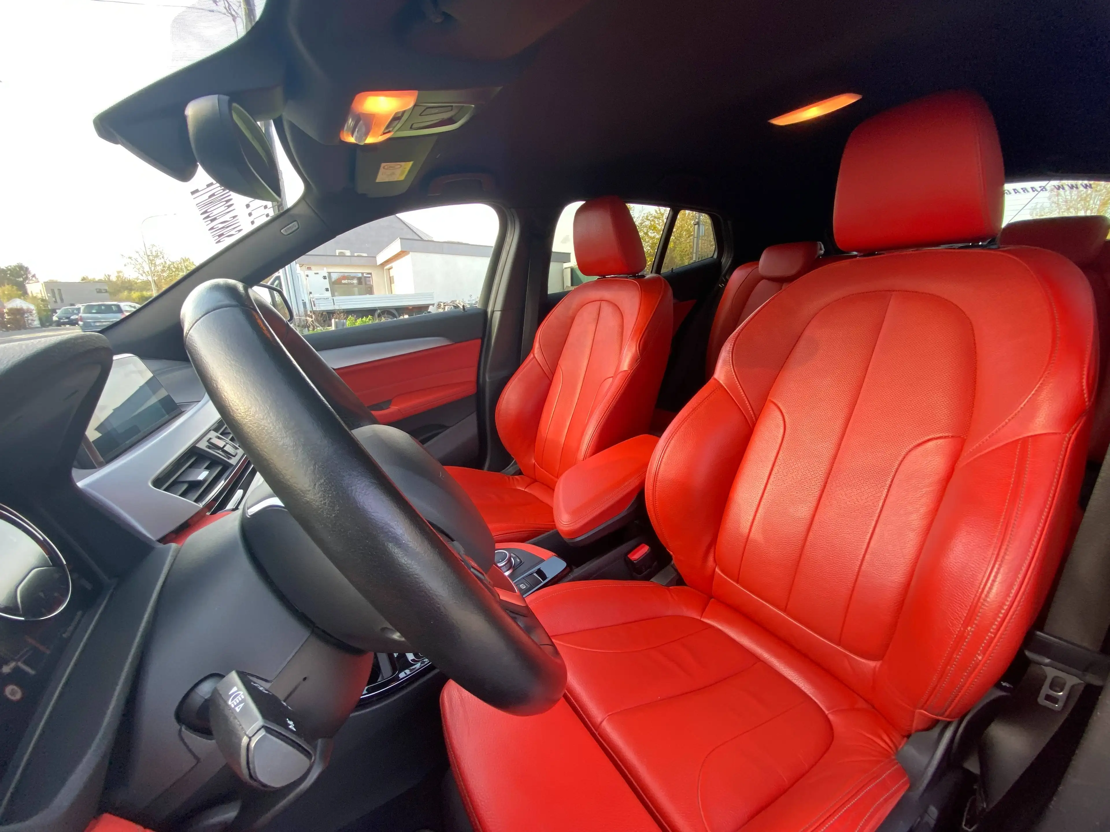 BMW X2 sDrive18d - ! CONFIG EXTRAORDINAIRE - Tva Récup. — photo 9