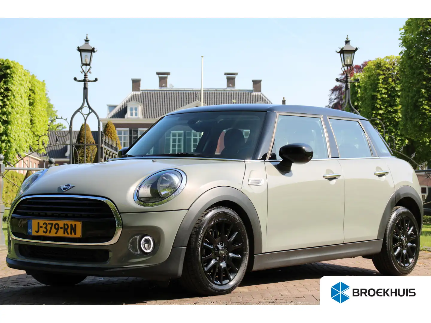MINI Cooper 1.5 5-DRS | NIEUW MODEL! | NL-AUTO! | NAVI | VIRTU Grijs - 1