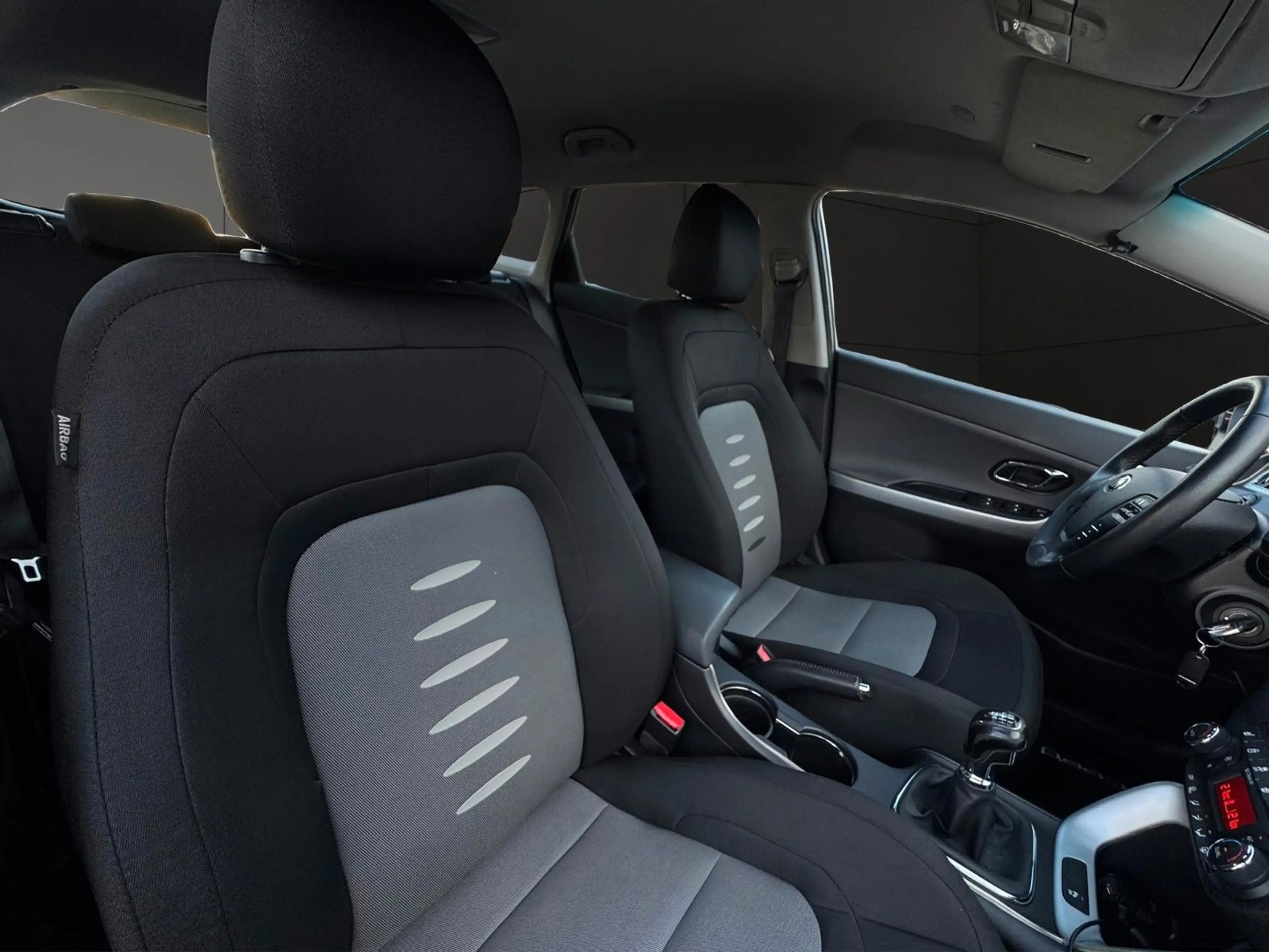 Kia Ceed SW / cee'd SW Ceed SW FIFA World Cup Edition NAVI°CARPLAY°SHZ — photo 13
