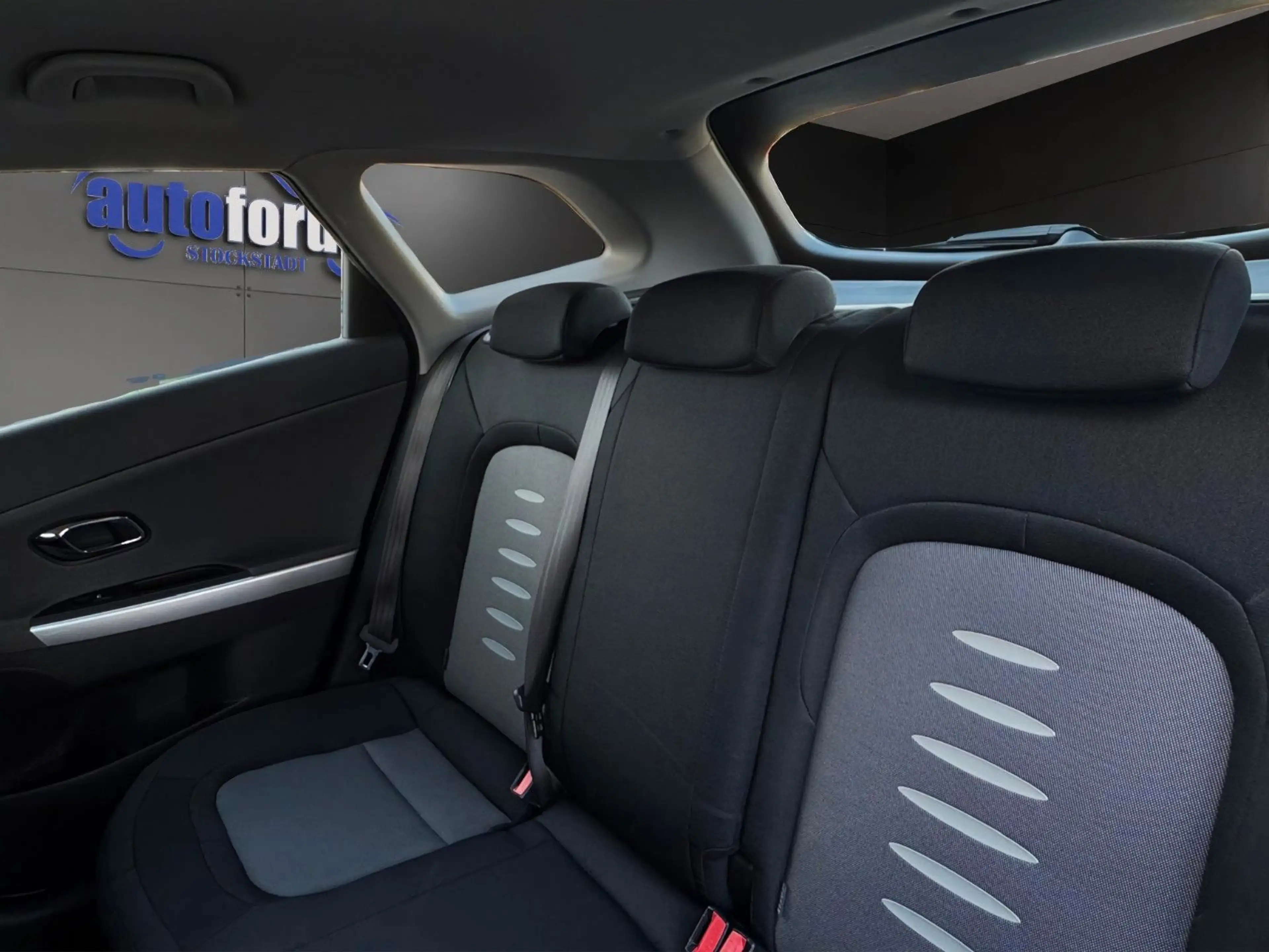 Kia Ceed SW / cee'd SW Ceed SW FIFA World Cup Edition NAVI°CARPLAY°SHZ — photo 15