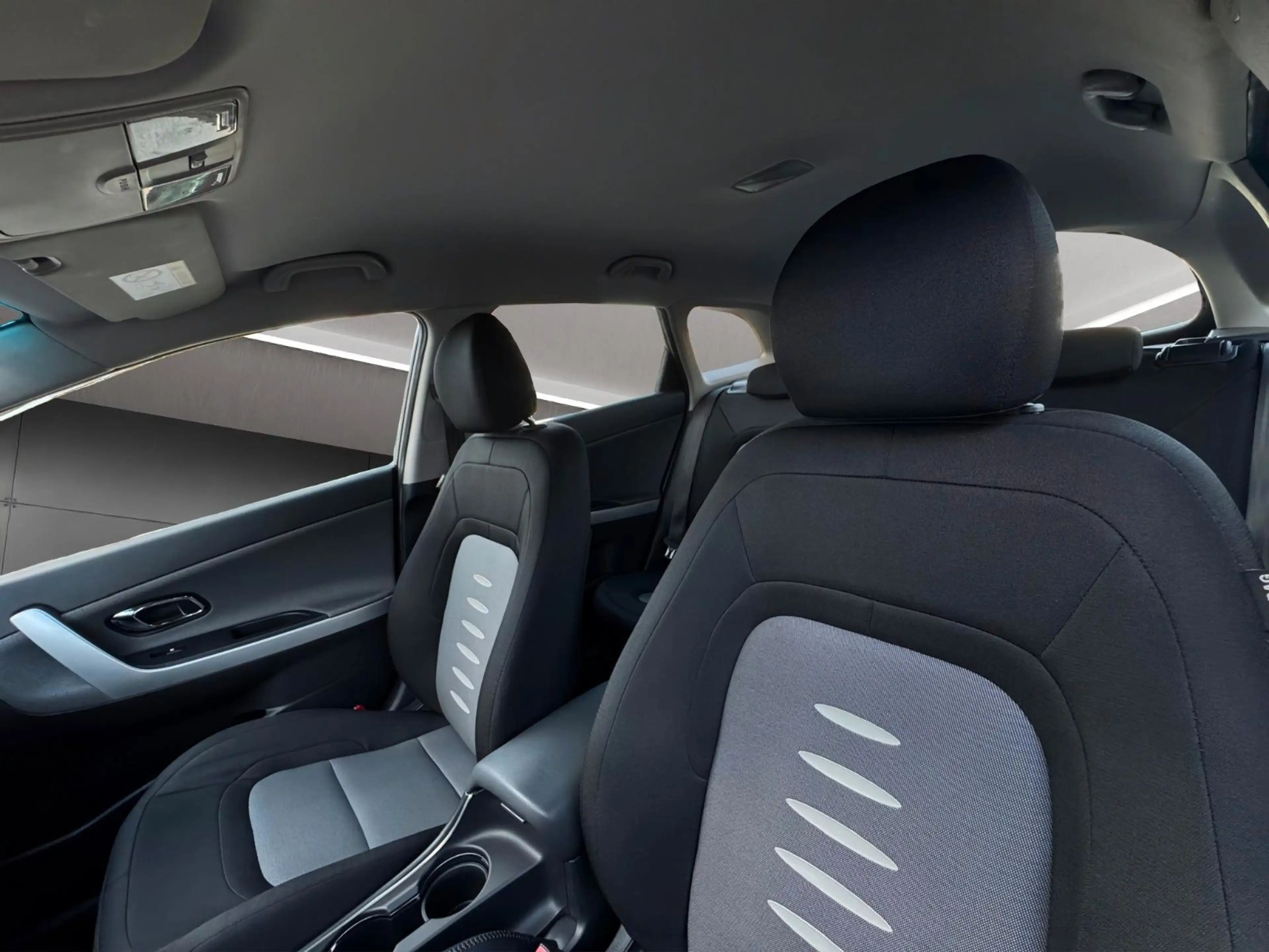 Kia Ceed SW / cee'd SW Ceed SW FIFA World Cup Edition NAVI°CARPLAY°SHZ — photo 12