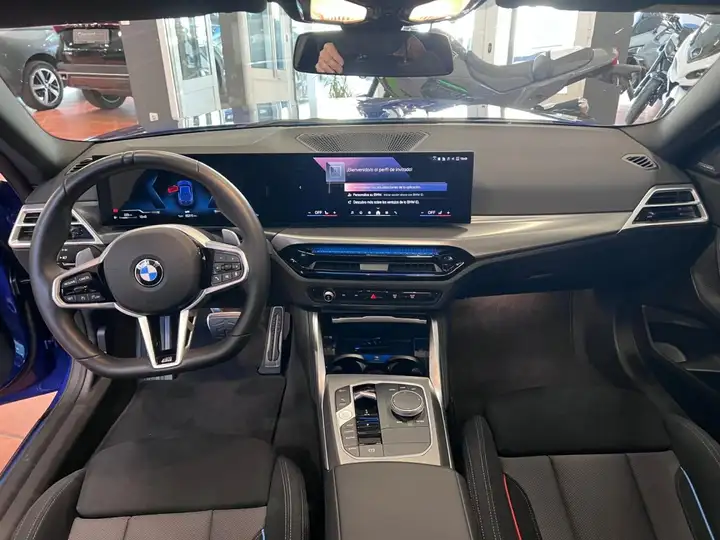 BMW Serie 2 2026, foto 11
