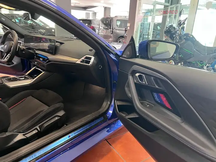 BMW Serie 2 2026, foto 13