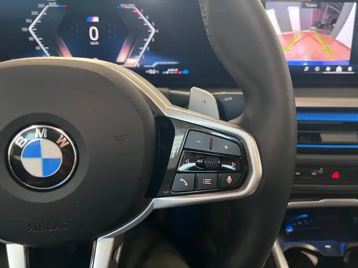BMW Serie 2 2026, foto 18