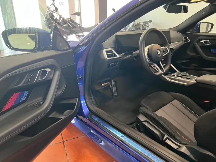 BMW Serie 2 2026, foto 9