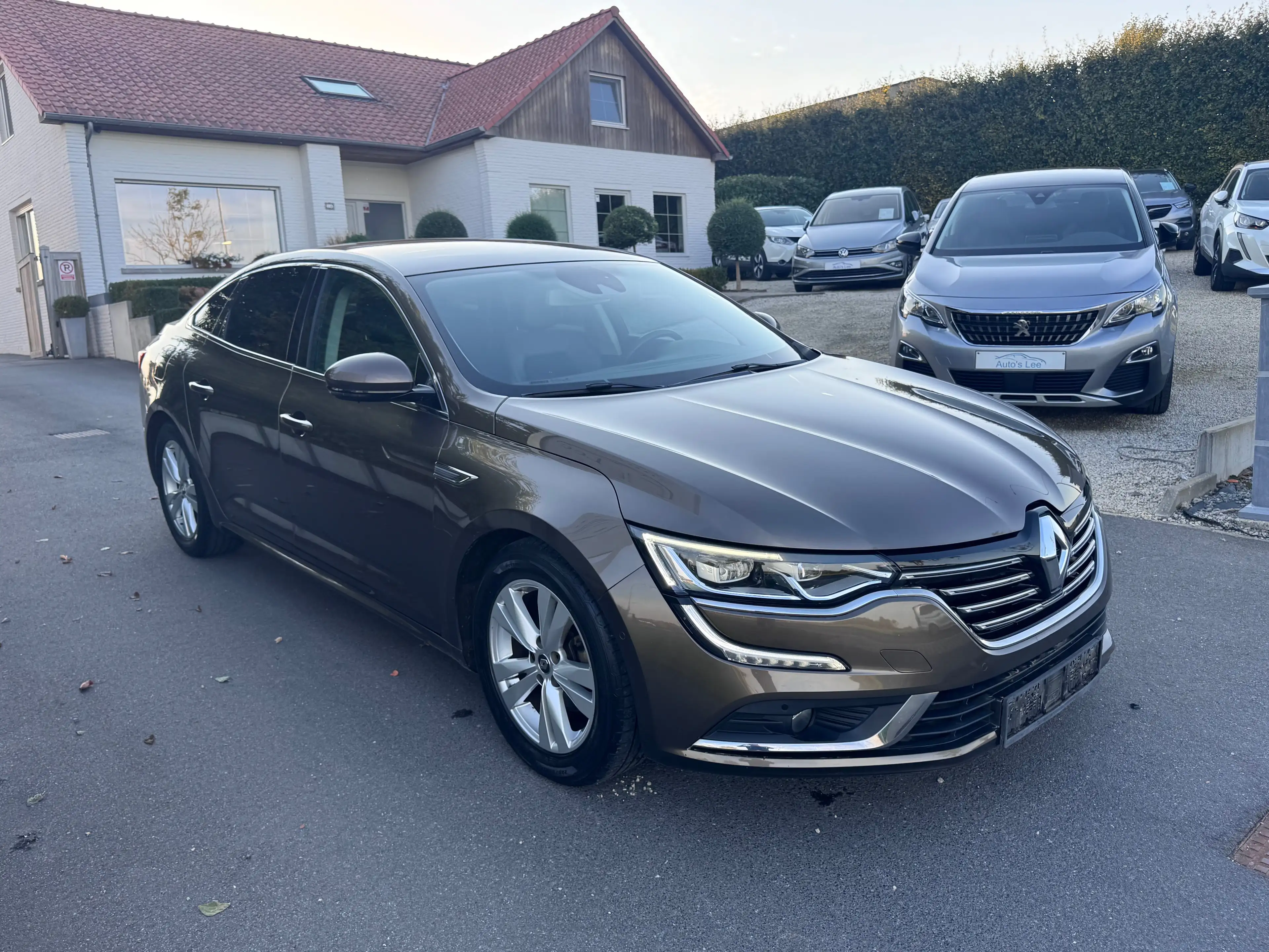 Renault Talisman Talisman 1.5 dCi/camera/massagestoelen/led koplampen/BOSE/sfeerverlichting/dode hoe/lane assist/… — photo 2