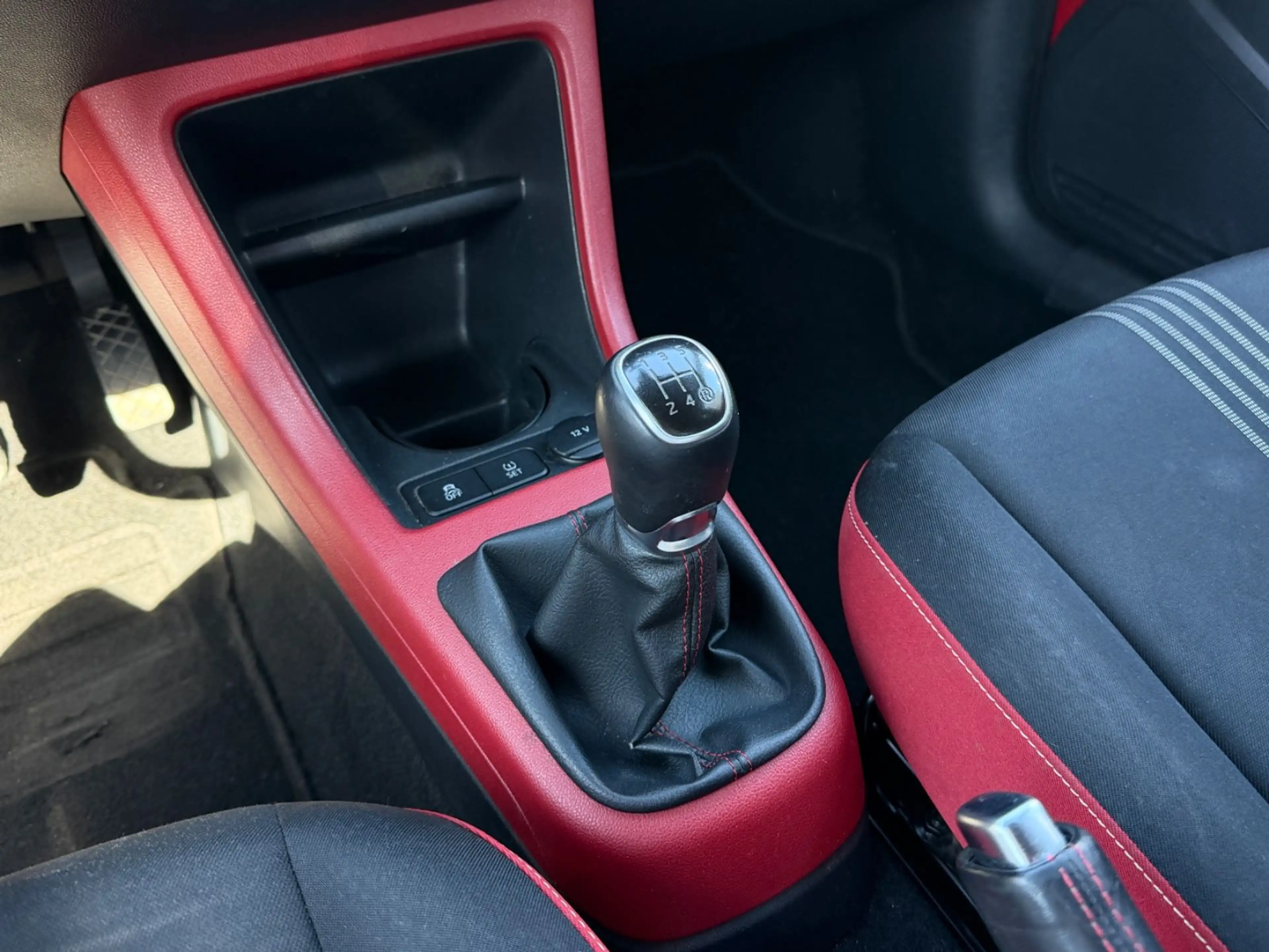 Skoda Citigo Monte Carlo Navi Garmin PDC SHZ — photo 12