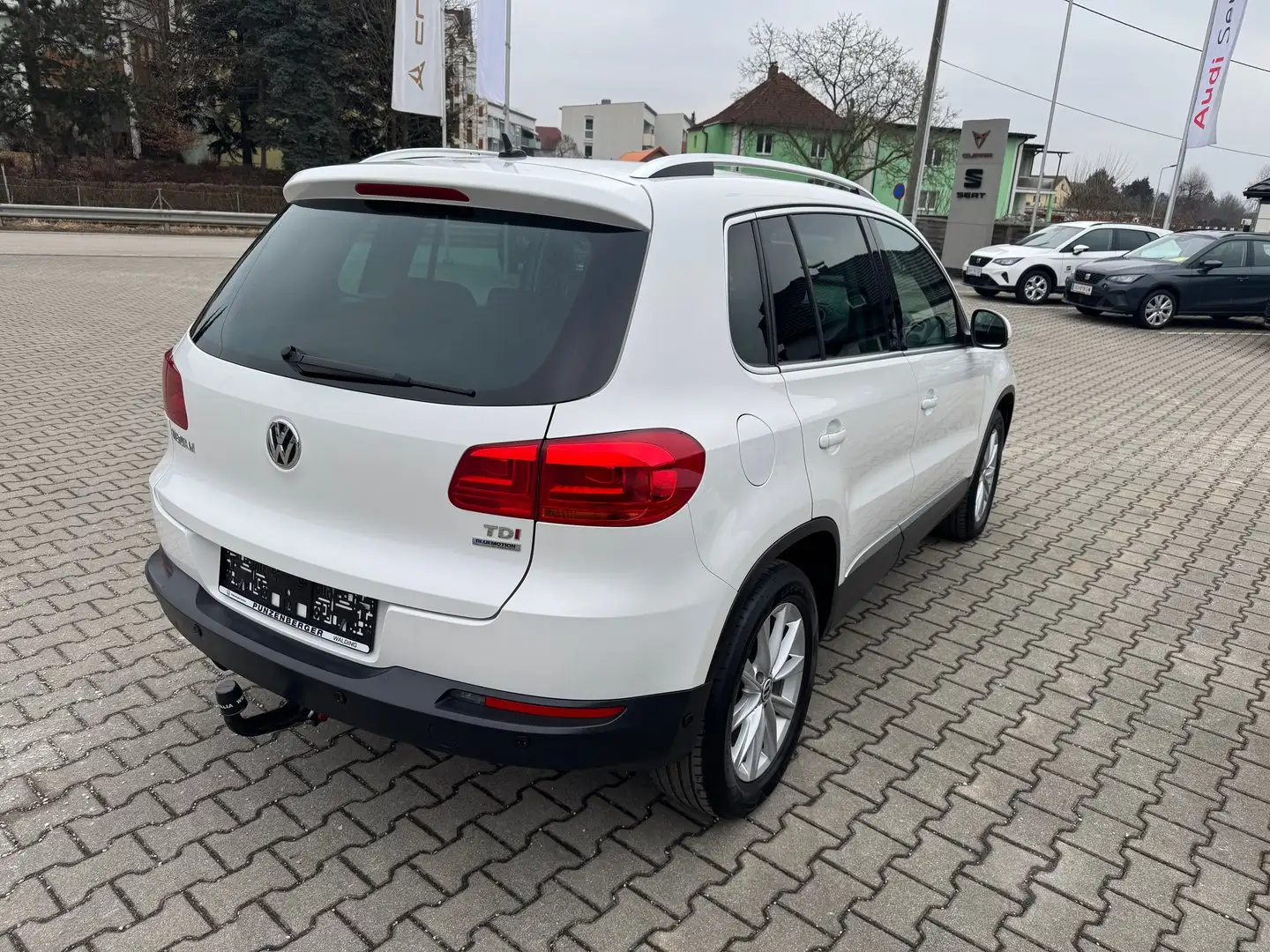 Volkswagen Tiguan Sport & Style TDI BMT Weiß - 2