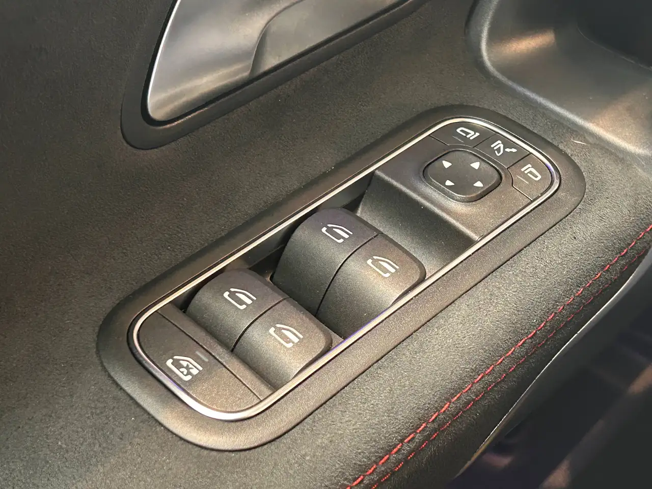 Mercedes-Benz CLA 180 AMG Line, миниатюра 30