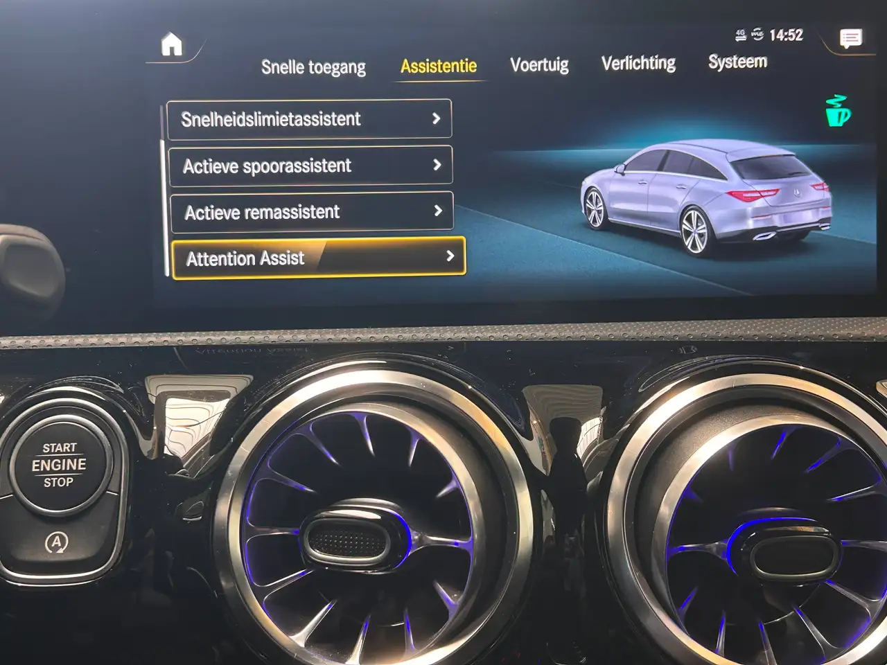 Mercedes-Benz CLA 180 AMG Line, миниатюра 16
