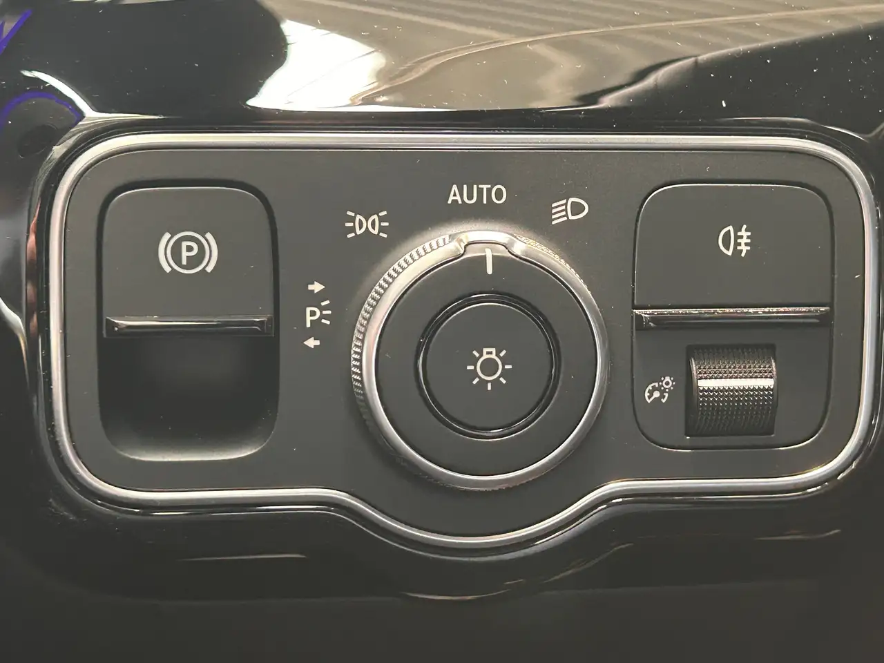 Mercedes-Benz CLA 180 AMG Line, миниатюра 29