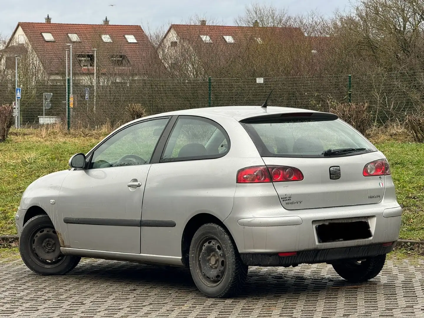 SEAT Ibiza Signo guter Zustand Grijs - 2