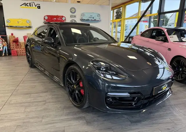 Porsche Panamera Sport Turismo GTS V8 460 Ch