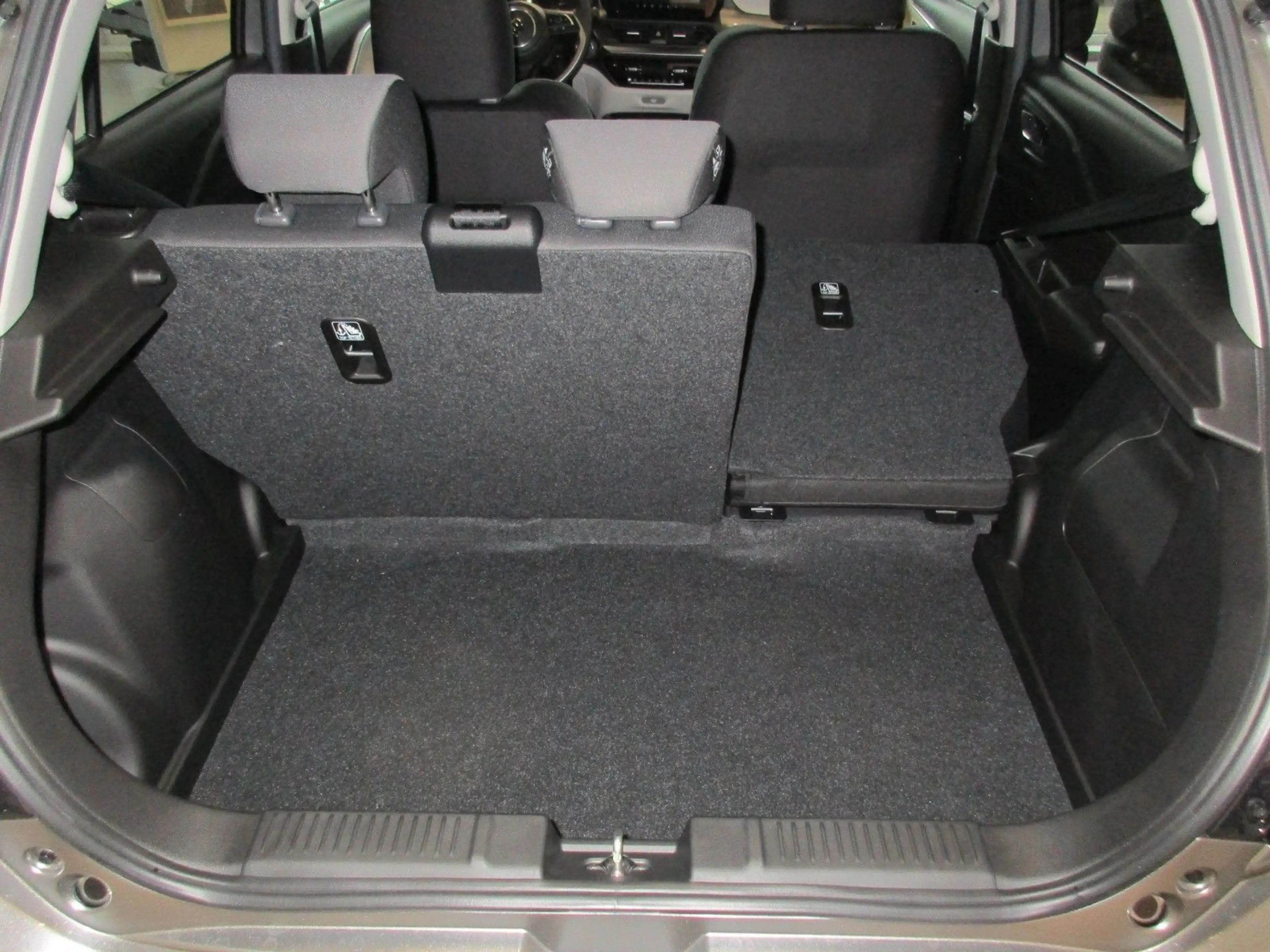 Suzuki Swift 1.2 Dualjet Hybrid Comfort+ — photo 12