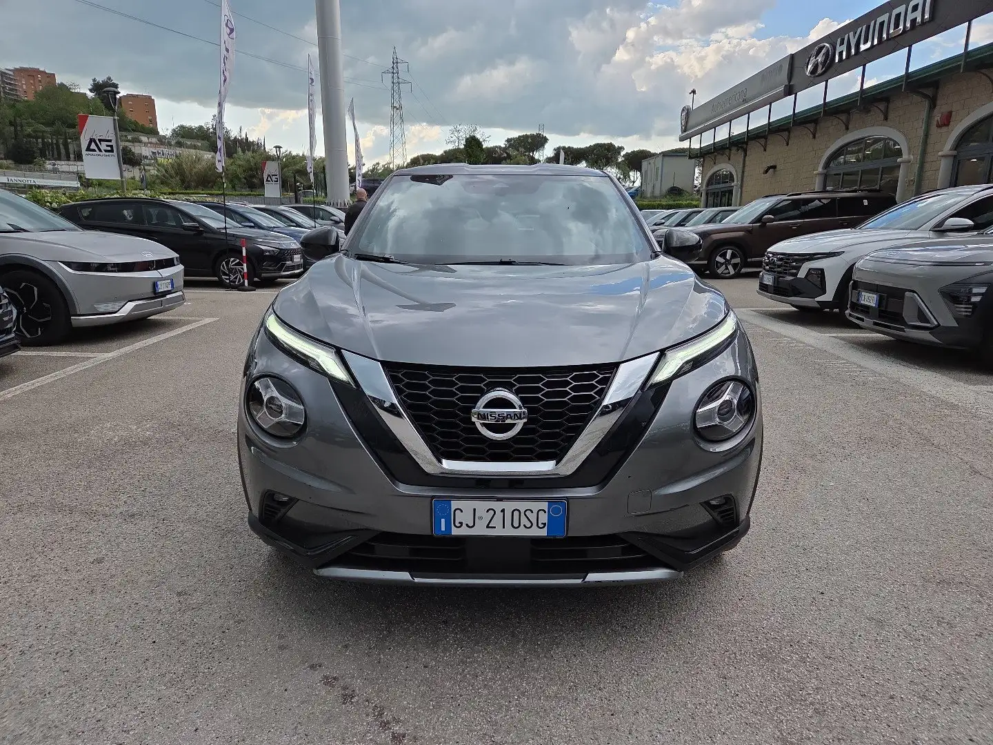 Nissan Juke 1.0 DIG-T 114 CV DCT N-Design Grigio - 2