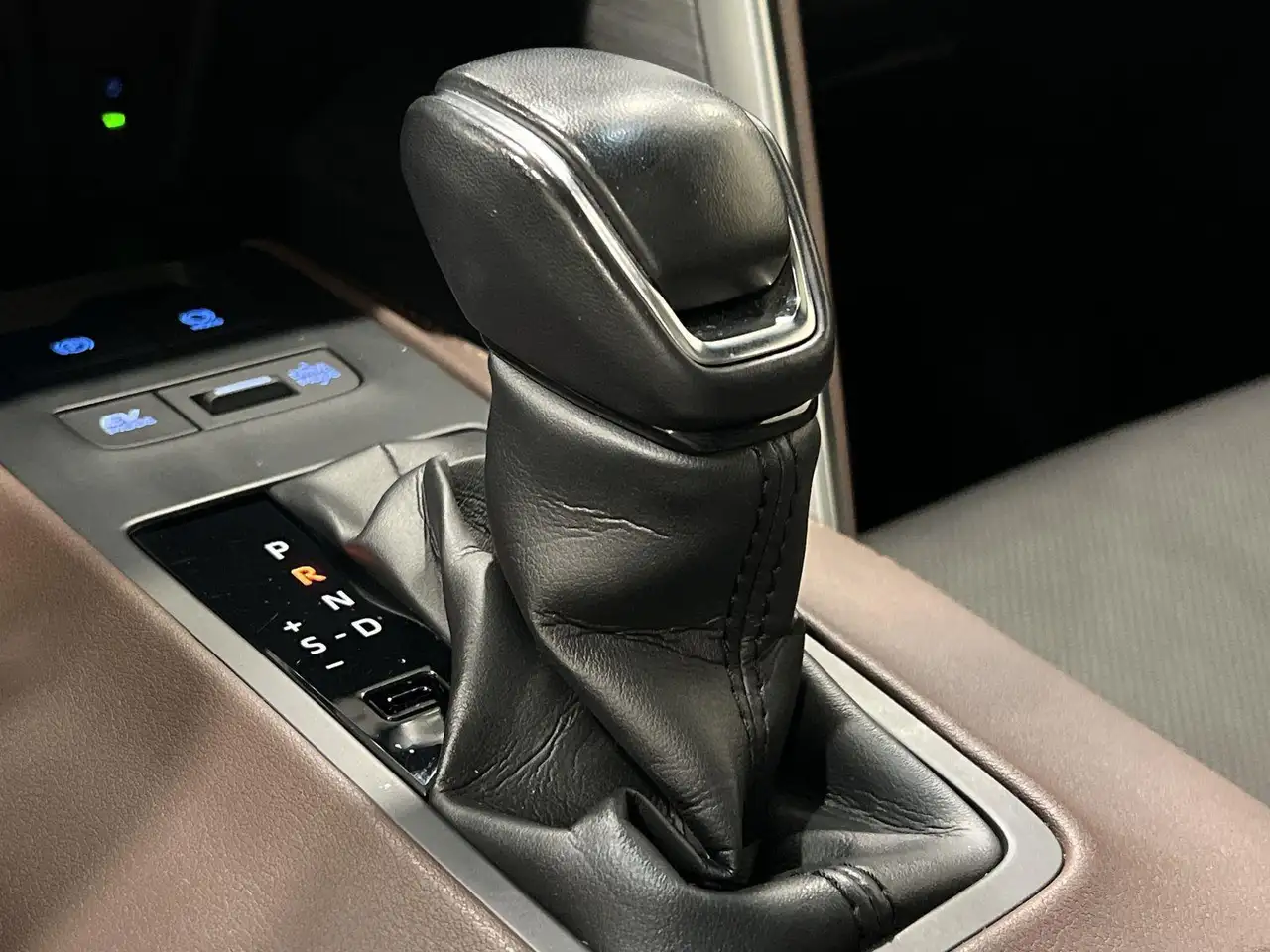 Toyota Venza снимка Toyota Venza