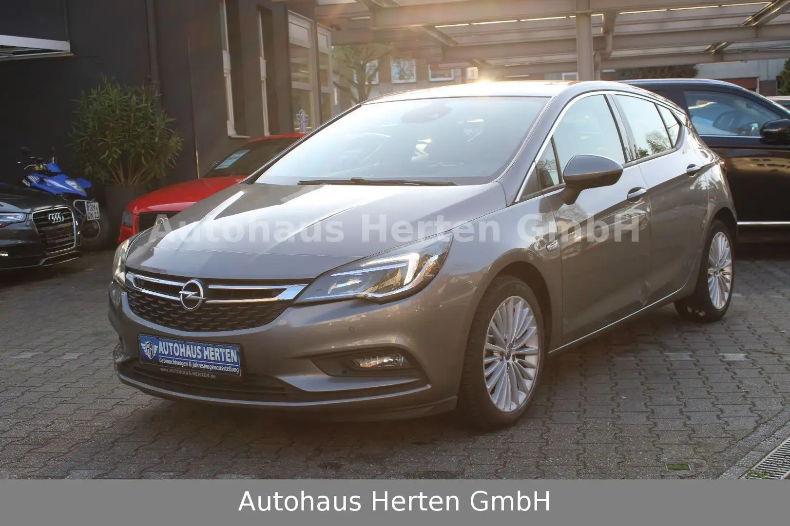 Opel Astra K*Innovation*NAVI*ACC*LEDER*SPUR*PDC* Beige - 1