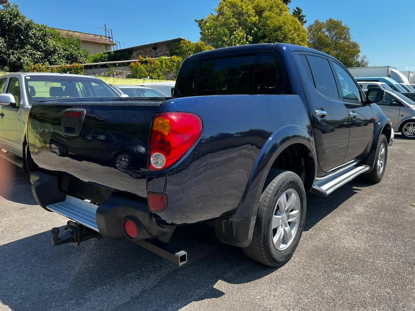 Mitsubishi L200 4 PORTE GANCIO TRAINO Blu/Azzurro - 2