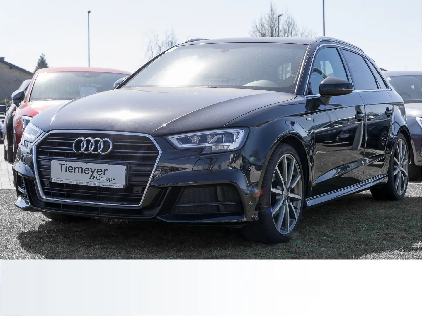 Audi A3 35 TFSI 3 x S LINE LED LM18 PRIVACY Schwarz - 2