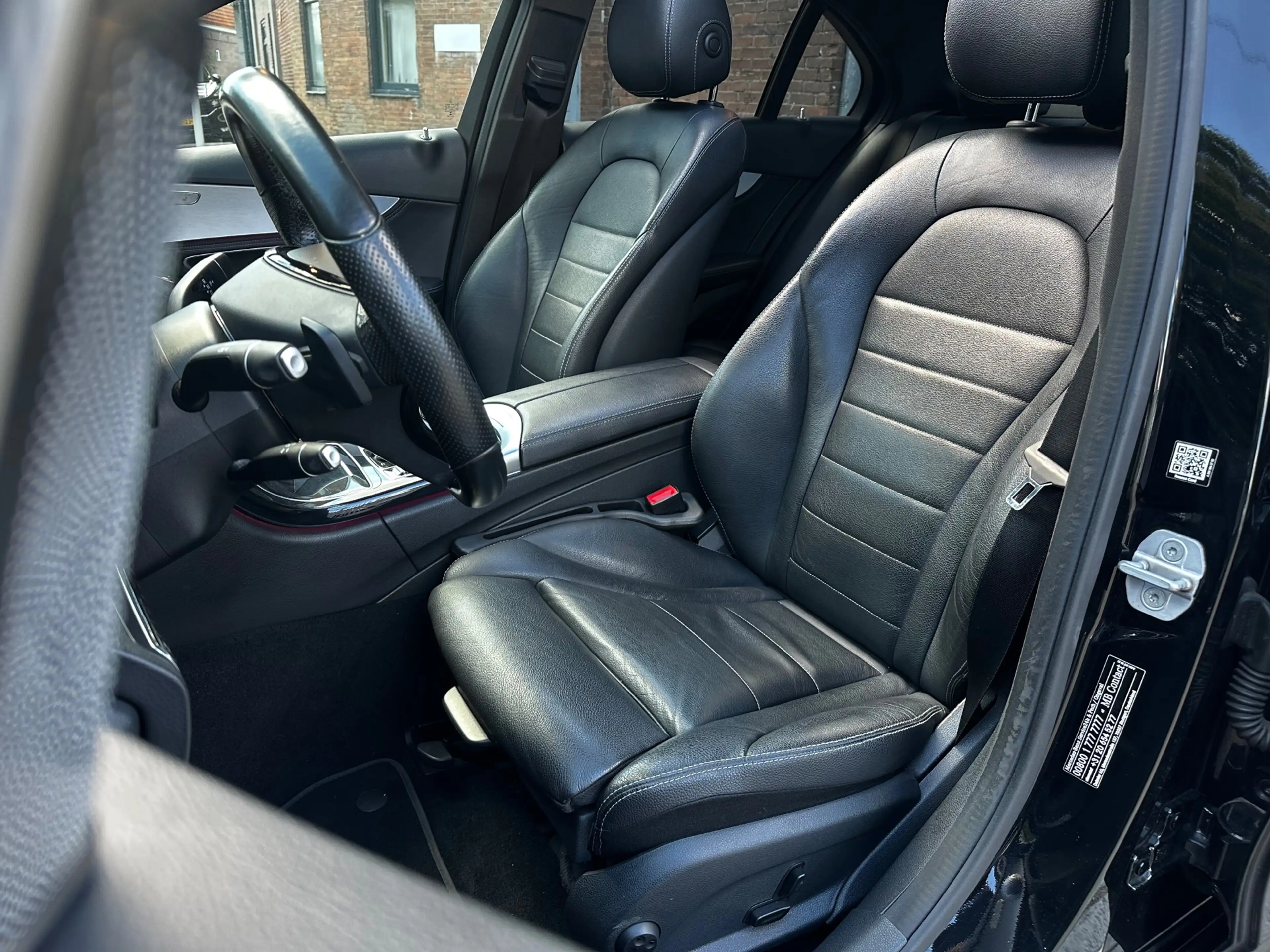 Mercedes-Benz C 350 e Lease Edition — photo 13