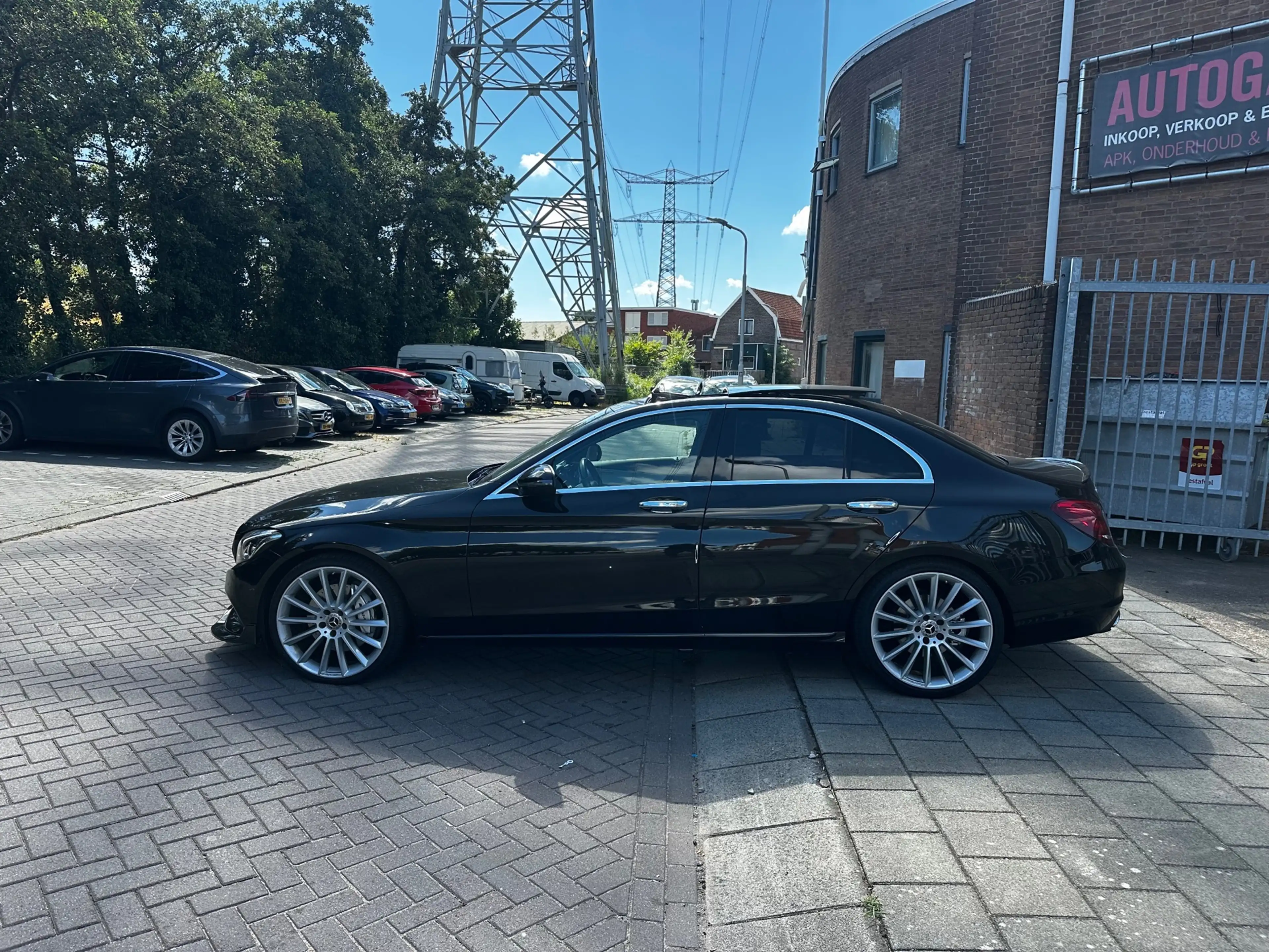 Mercedes-Benz C 350 e Lease Edition — photo 2