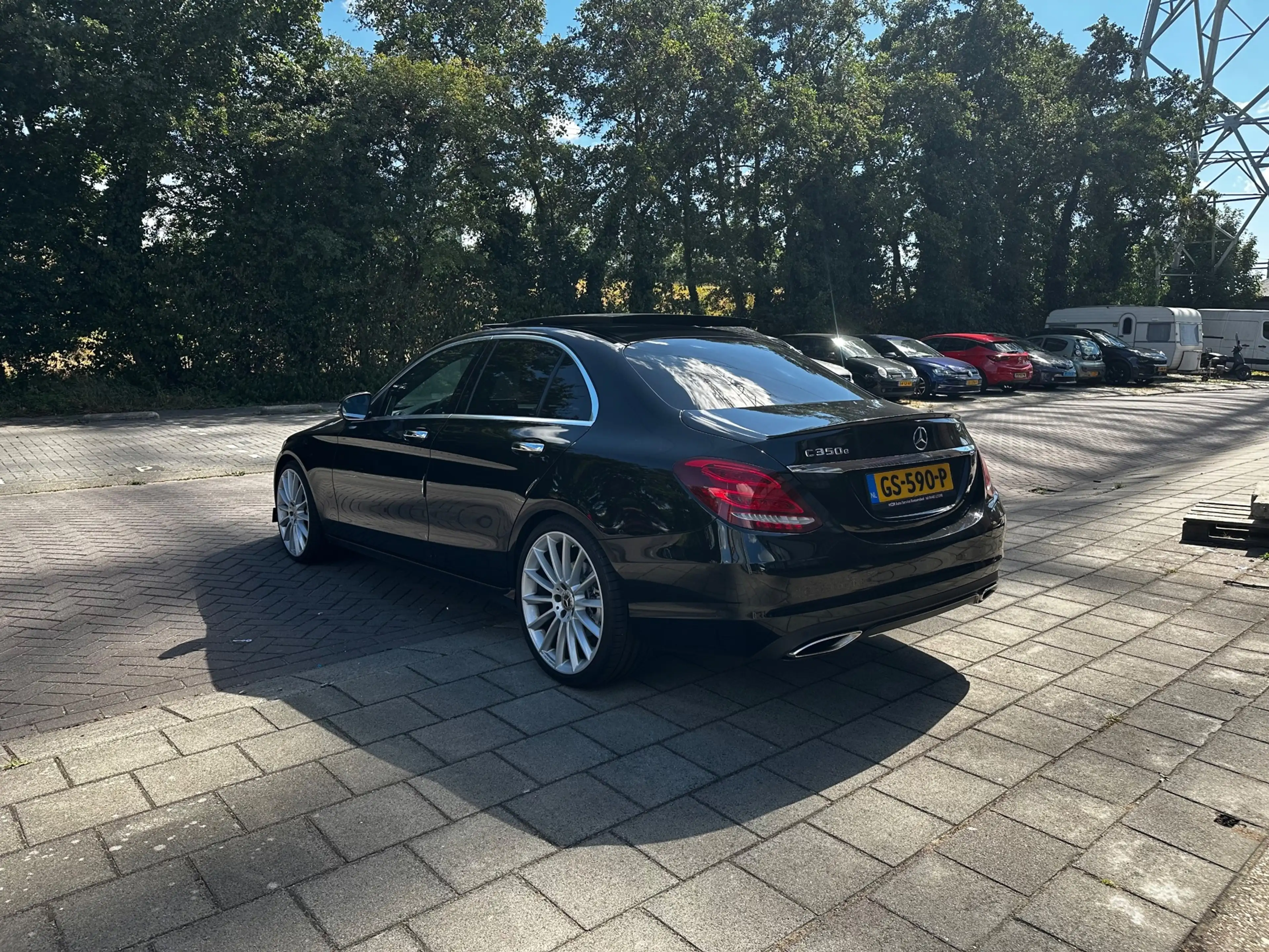 Mercedes-Benz C 350 e Lease Edition — photo 3