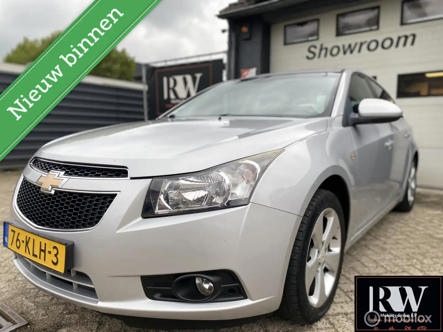 Chevrolet Cruze 1.8 LS *NAP*AIRCO*TREKHAAK*NIEUWE APK* Grijs - 1