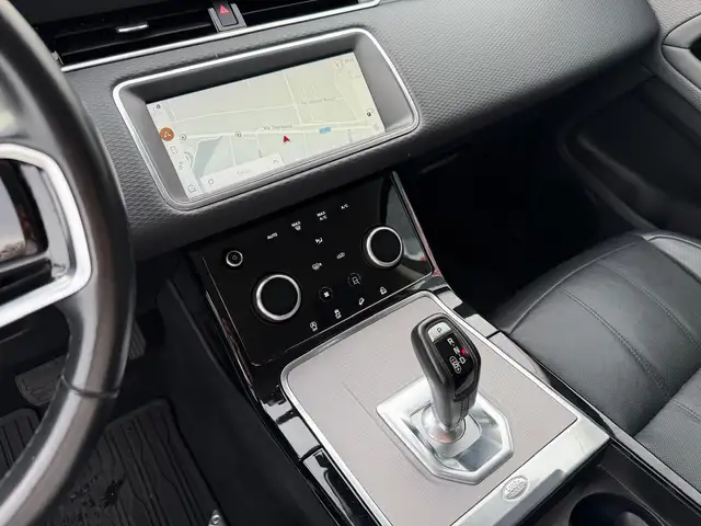 Land Rover Range Rover Evoque view 10