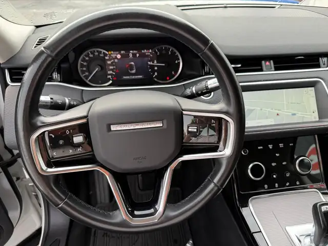 Land Rover Range Rover Evoque view 9