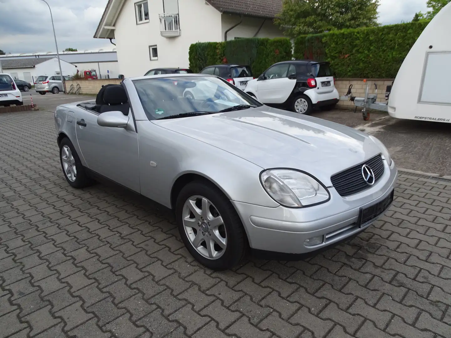 Mercedes-Benz SLK 230 sehr guter Zustand Automatik, Klima, Navigation Silber - 1