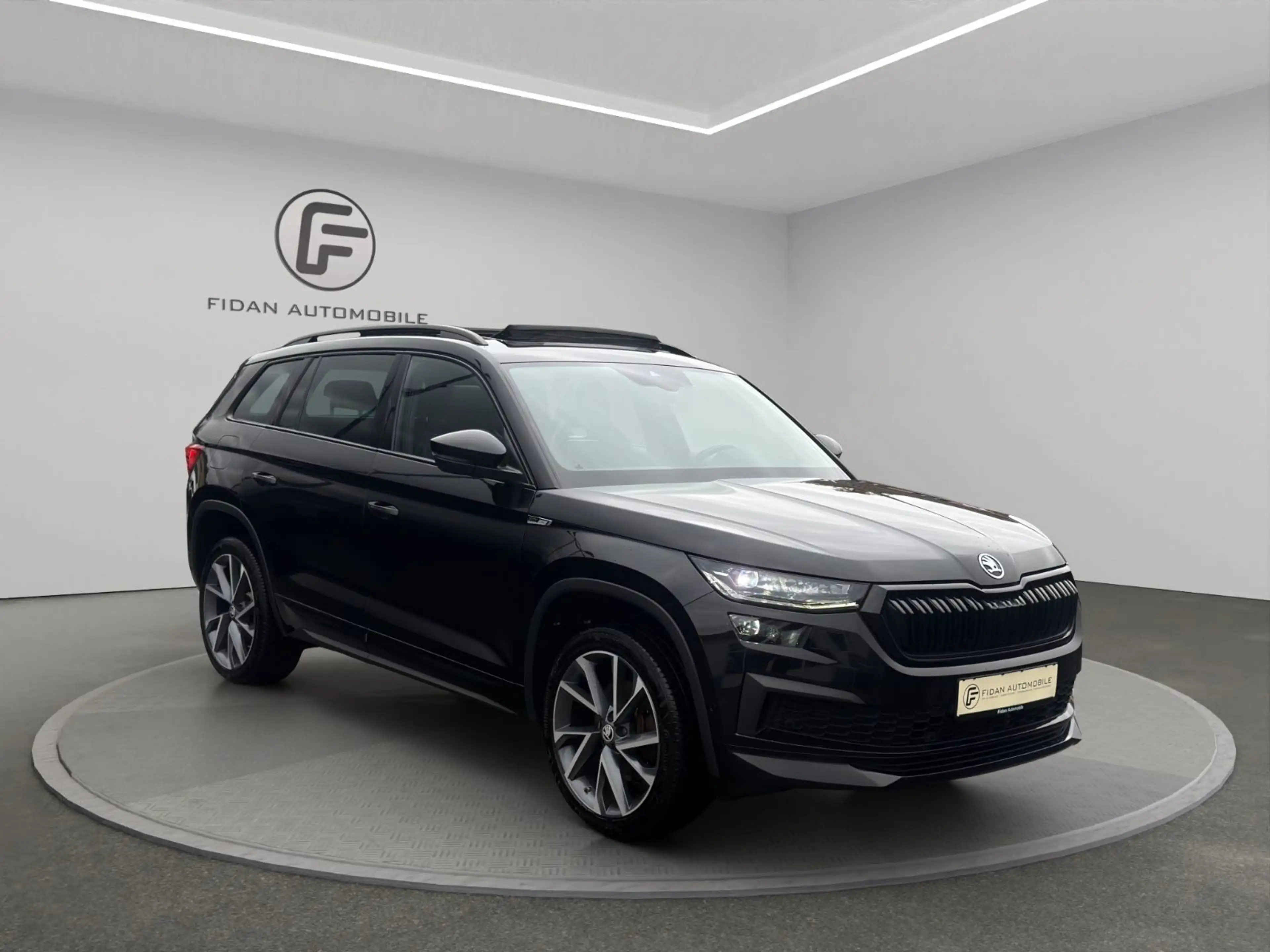 Skoda Kodiaq Sportline 4x4 Pano*Virtual*STHZ*AHK*Kamer — photo 7