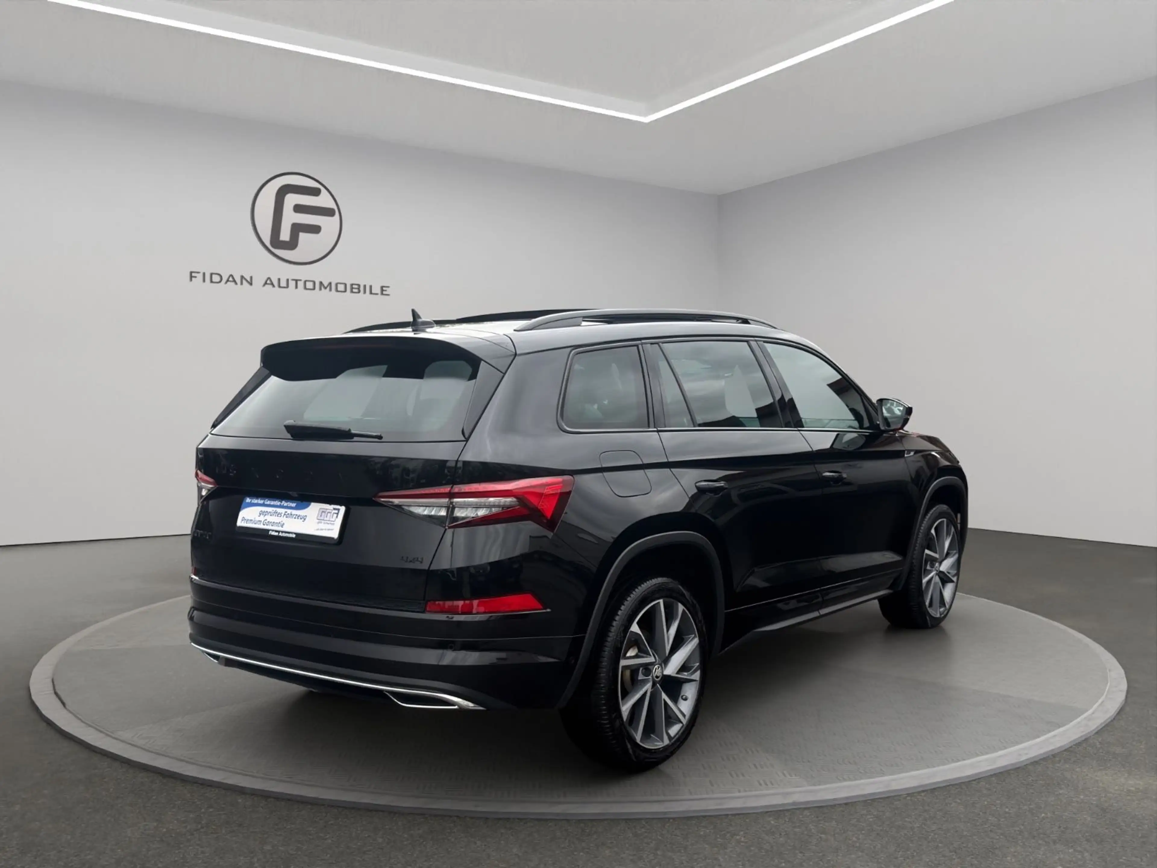 Skoda Kodiaq Sportline 4x4 Pano*Virtual*STHZ*AHK*Kamer — photo 5