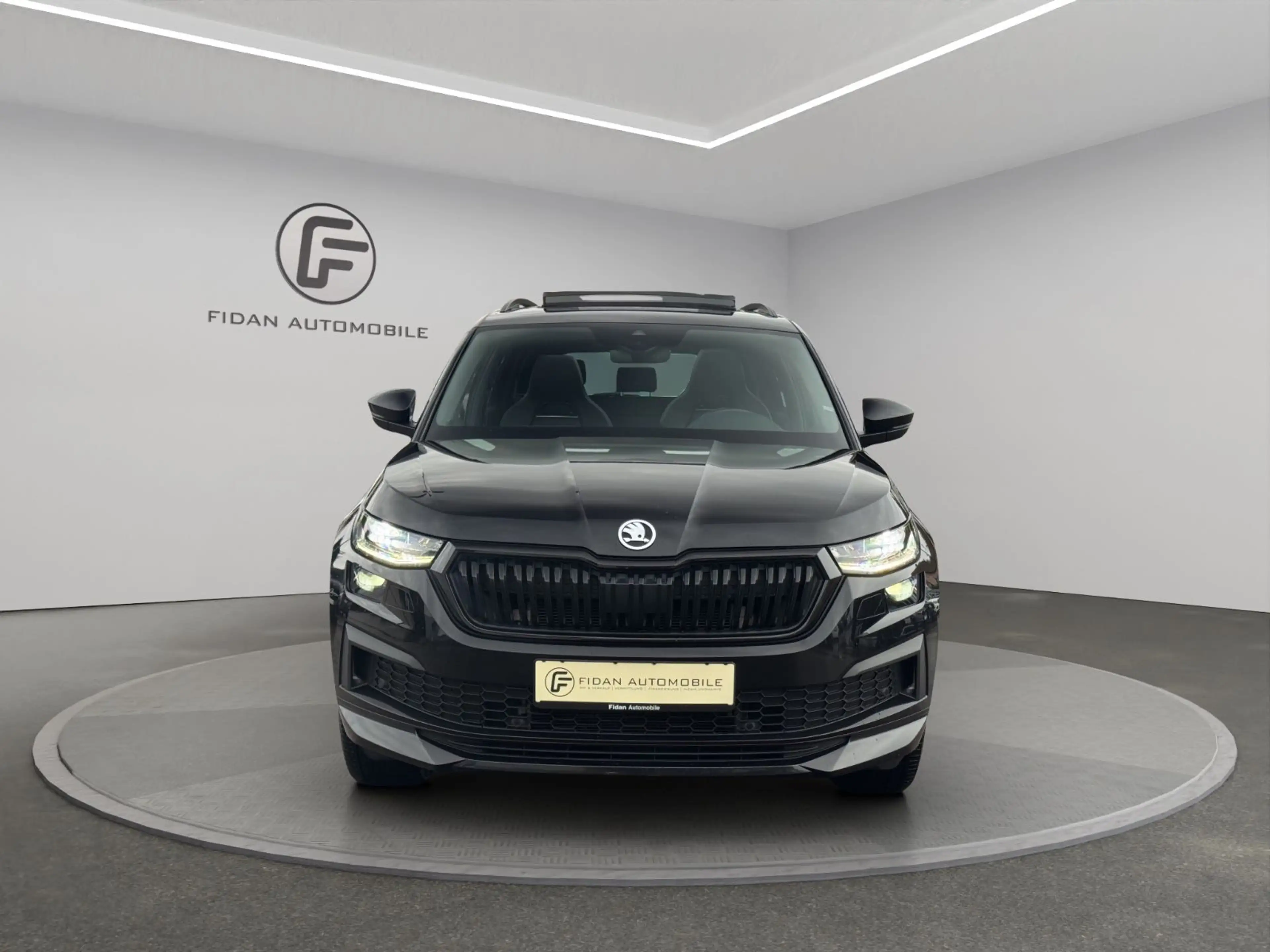 Skoda Kodiaq Sportline 4x4 Pano*Virtual*STHZ*AHK*Kamer — photo 8