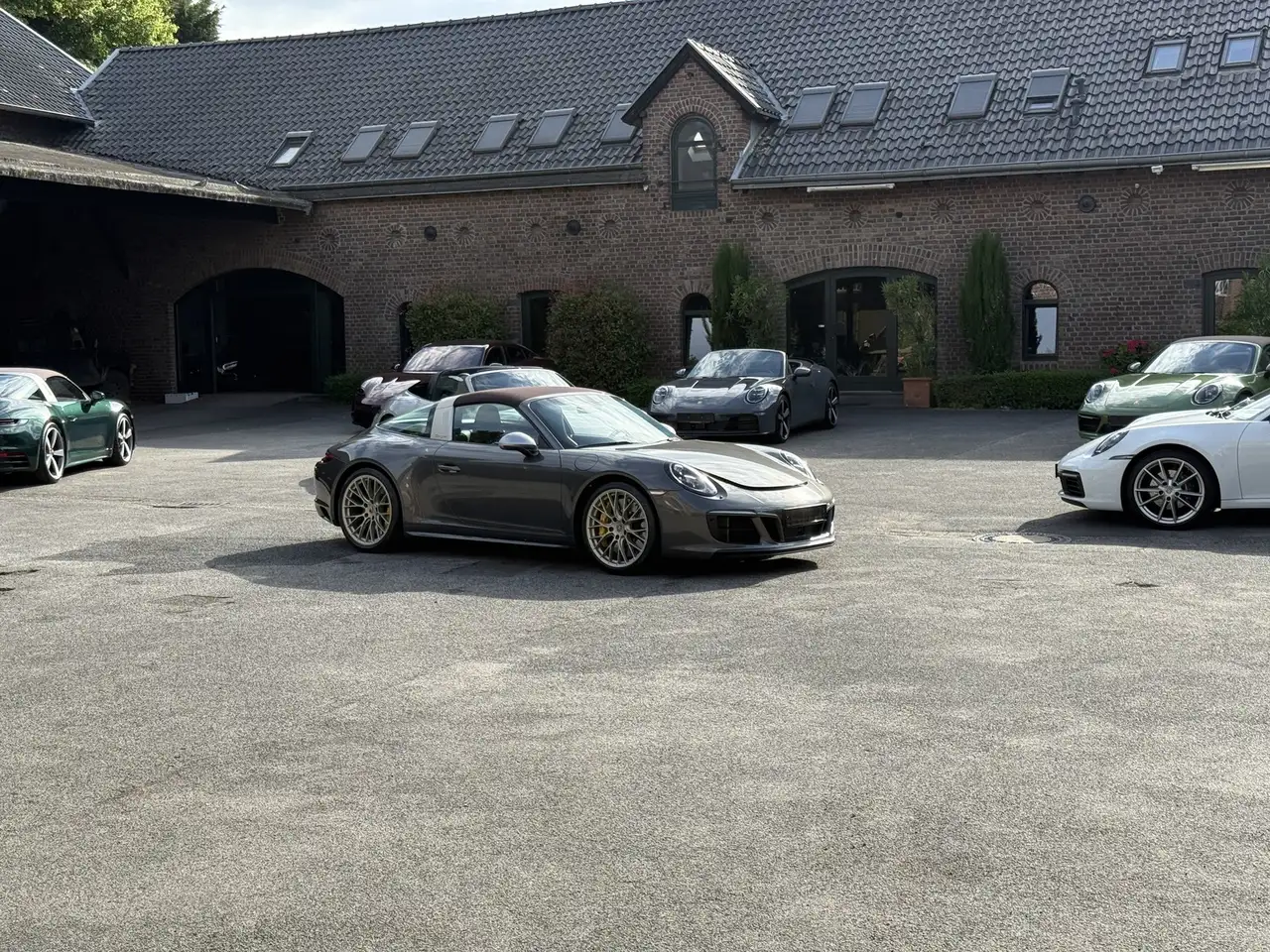 Porsche Taycan