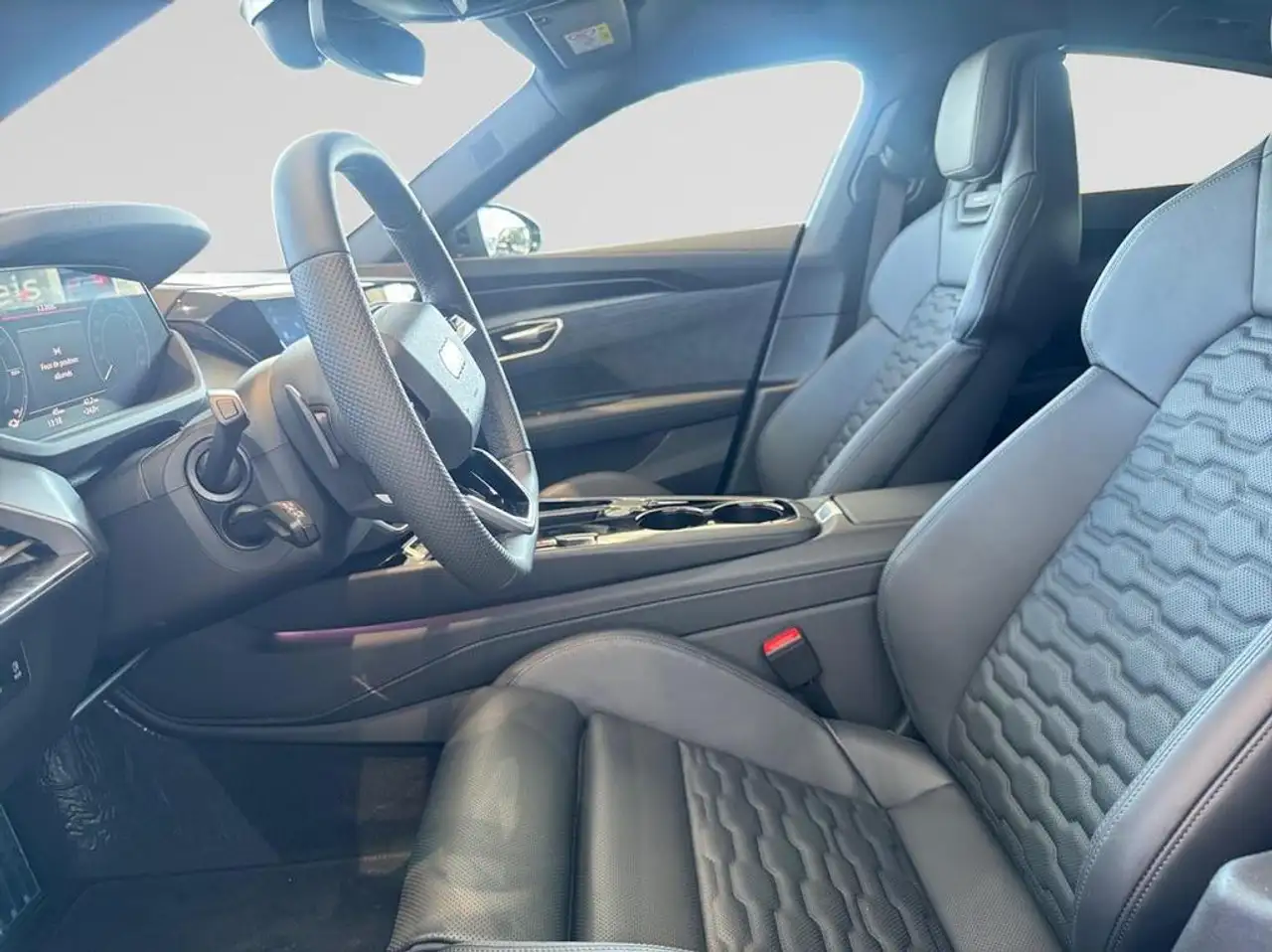 Audi e-tron GT Audi e-tron GT quattro Corporate 370,00 kW 6