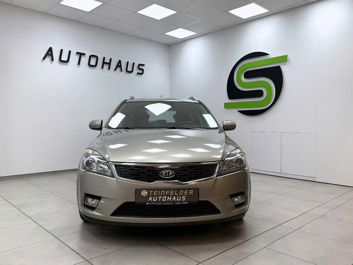 Kia Ceed SW / cee'd SW Ceed Sportswagon 1.6 Vision / AHK / SHZ / KLIMA Silber - 2