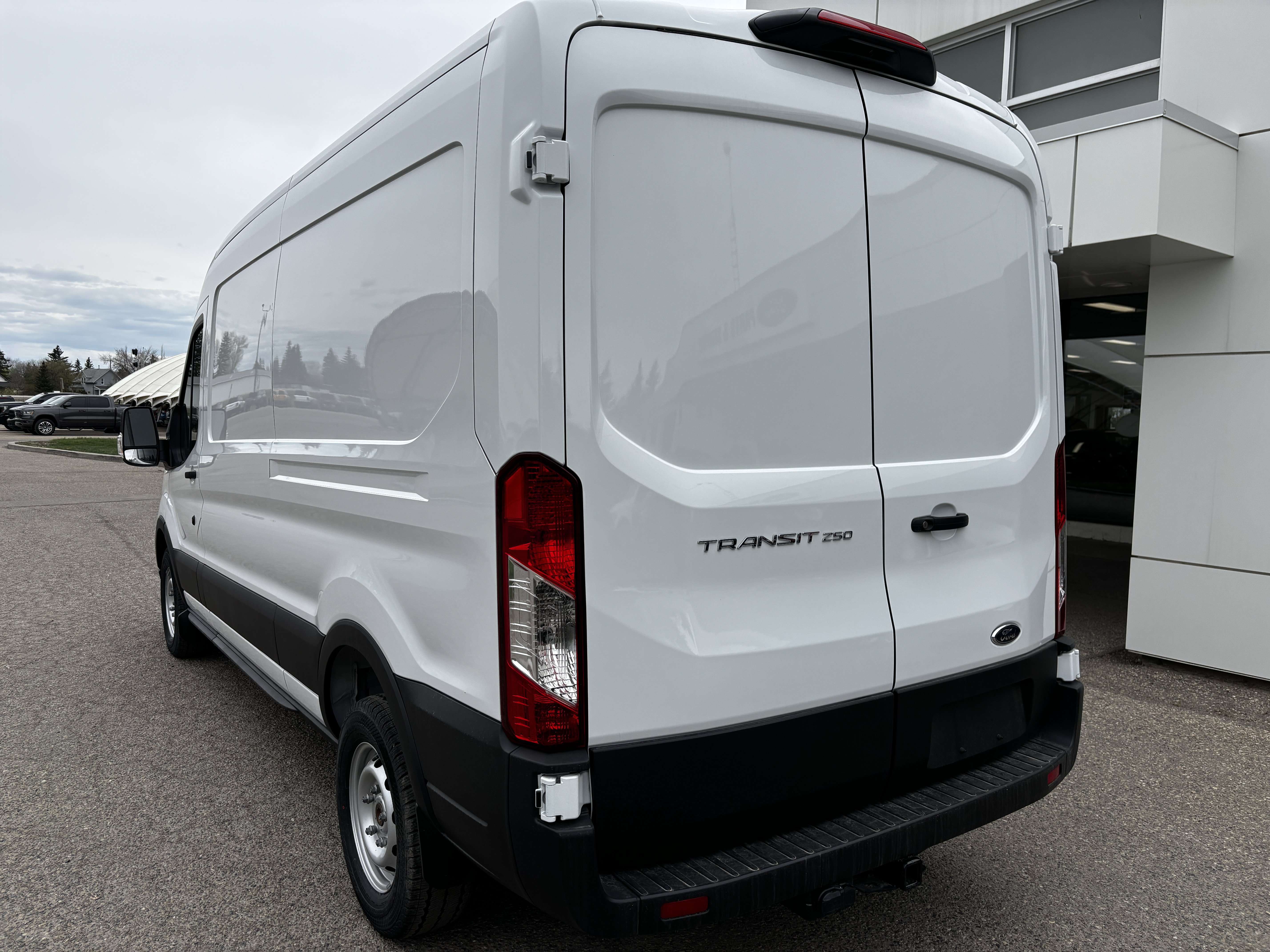 2025 Ford Transit Cargo Van