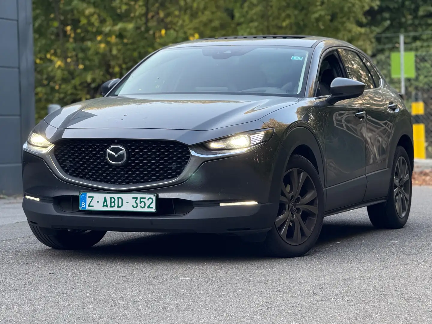Mazda CX-30 Hybride 2.0-Pano-Leder-Led-Gps-360 cam-Full-2020 Grijs - 1