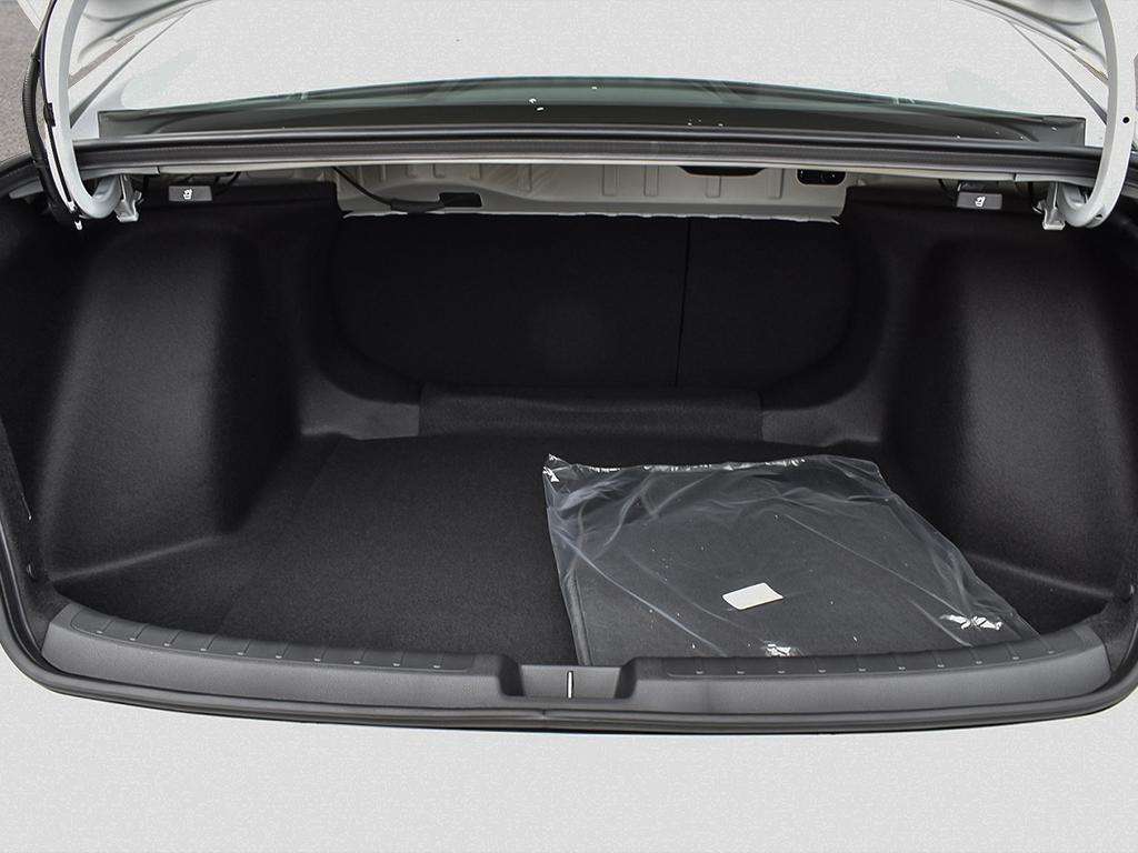 2026 Honda Civic Sport Touring eCVT thumb 7