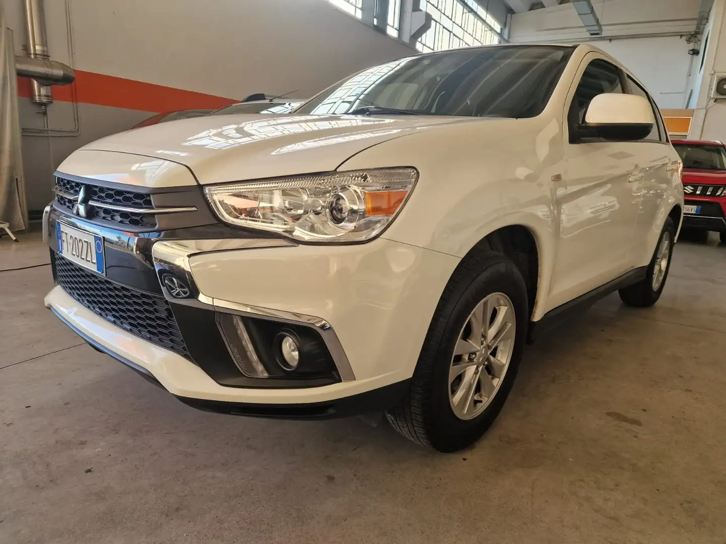 Mitsubishi ASX ASX 1.6 Instyle navi bi-fuel Gpl 2wd my19 Білий - 2