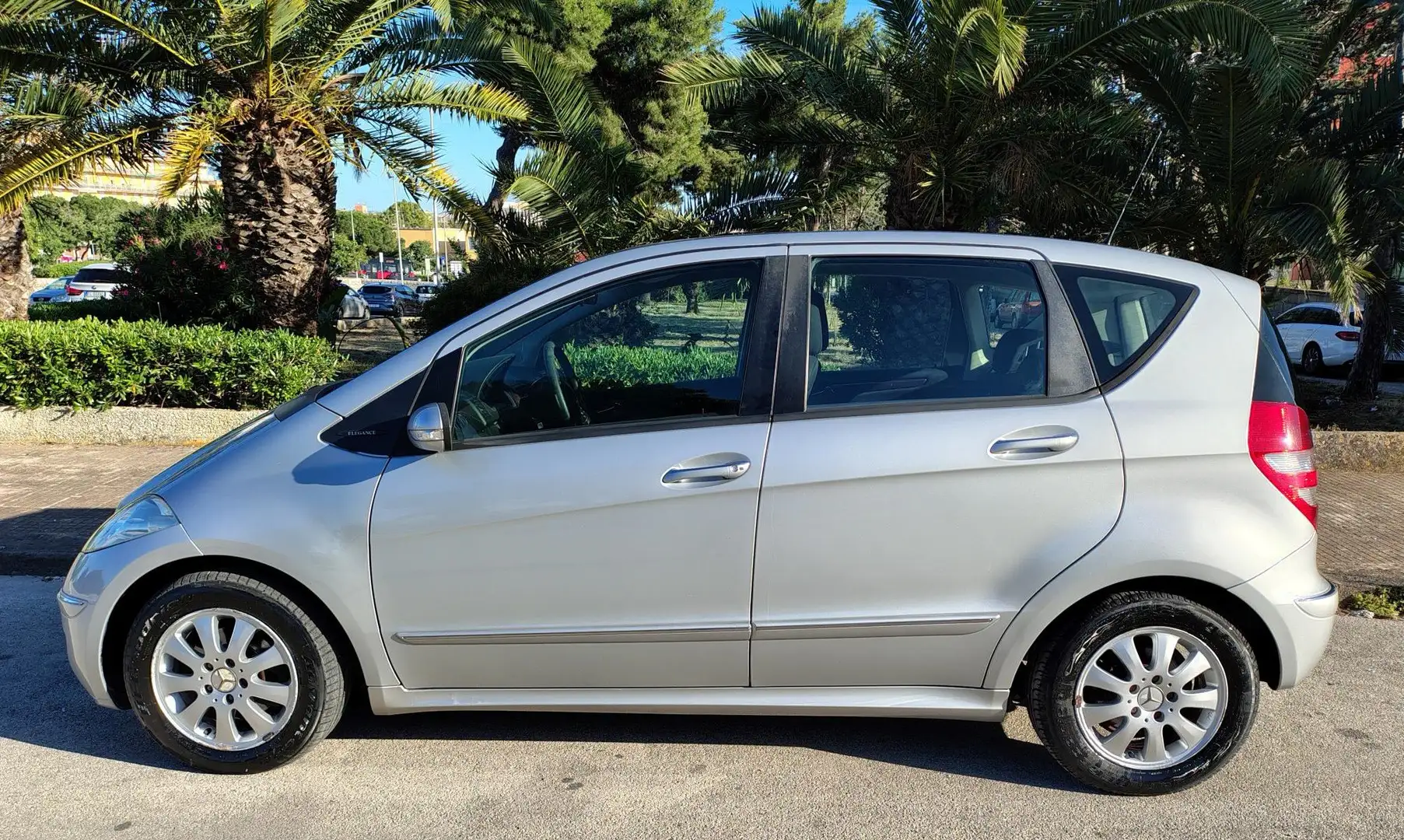 Mercedes-Benz A 180 180 cdi Elegance Argento - 2
