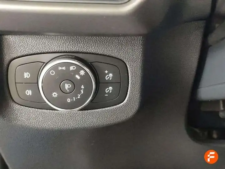 Ford Transit Courier 2024, foto 9