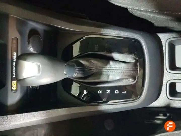 Ford Transit Courier 2024, foto 19