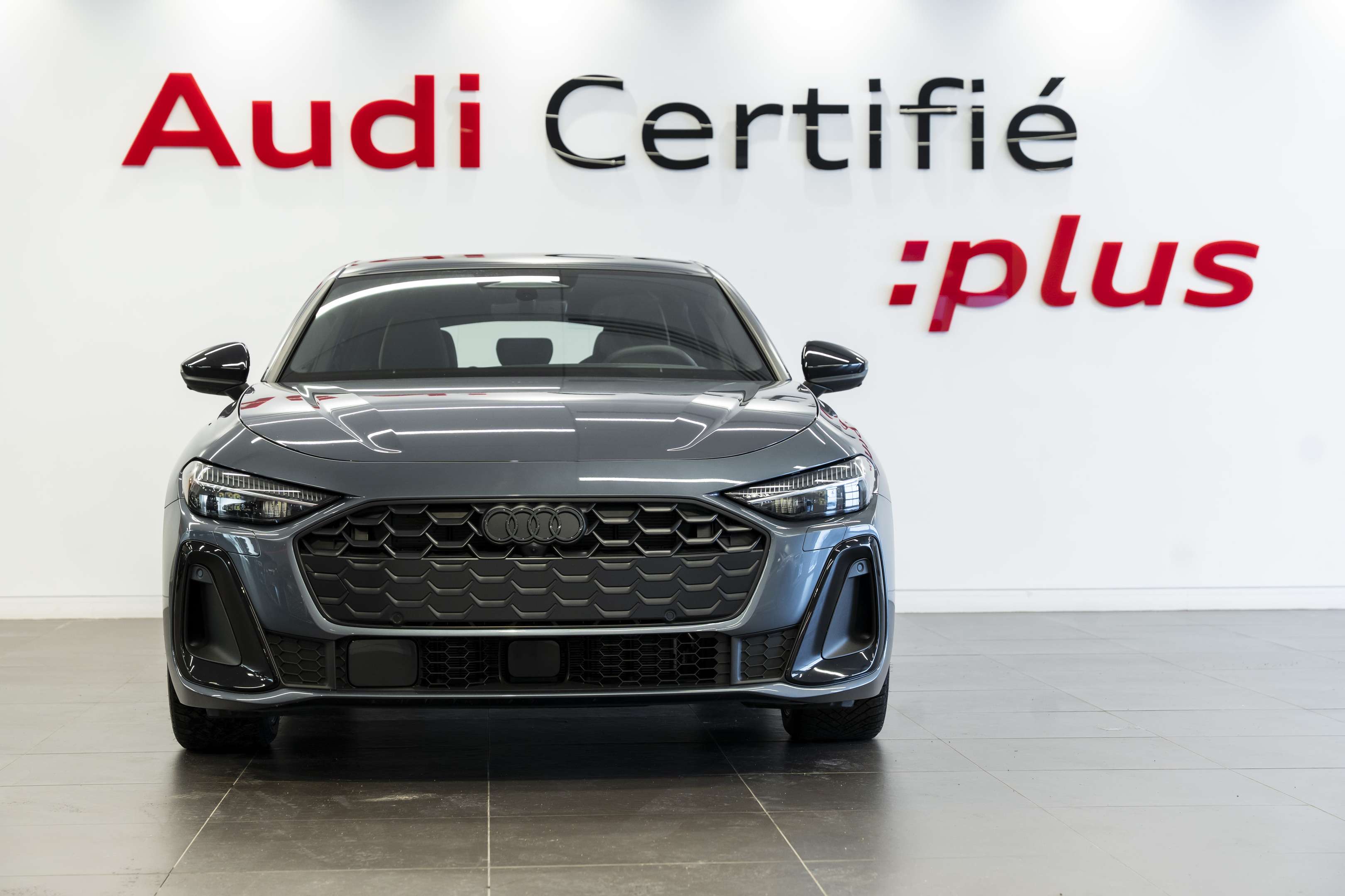 2025 Audi A5 2.0T Progressiv | S-Line Black | HUD | alt 2