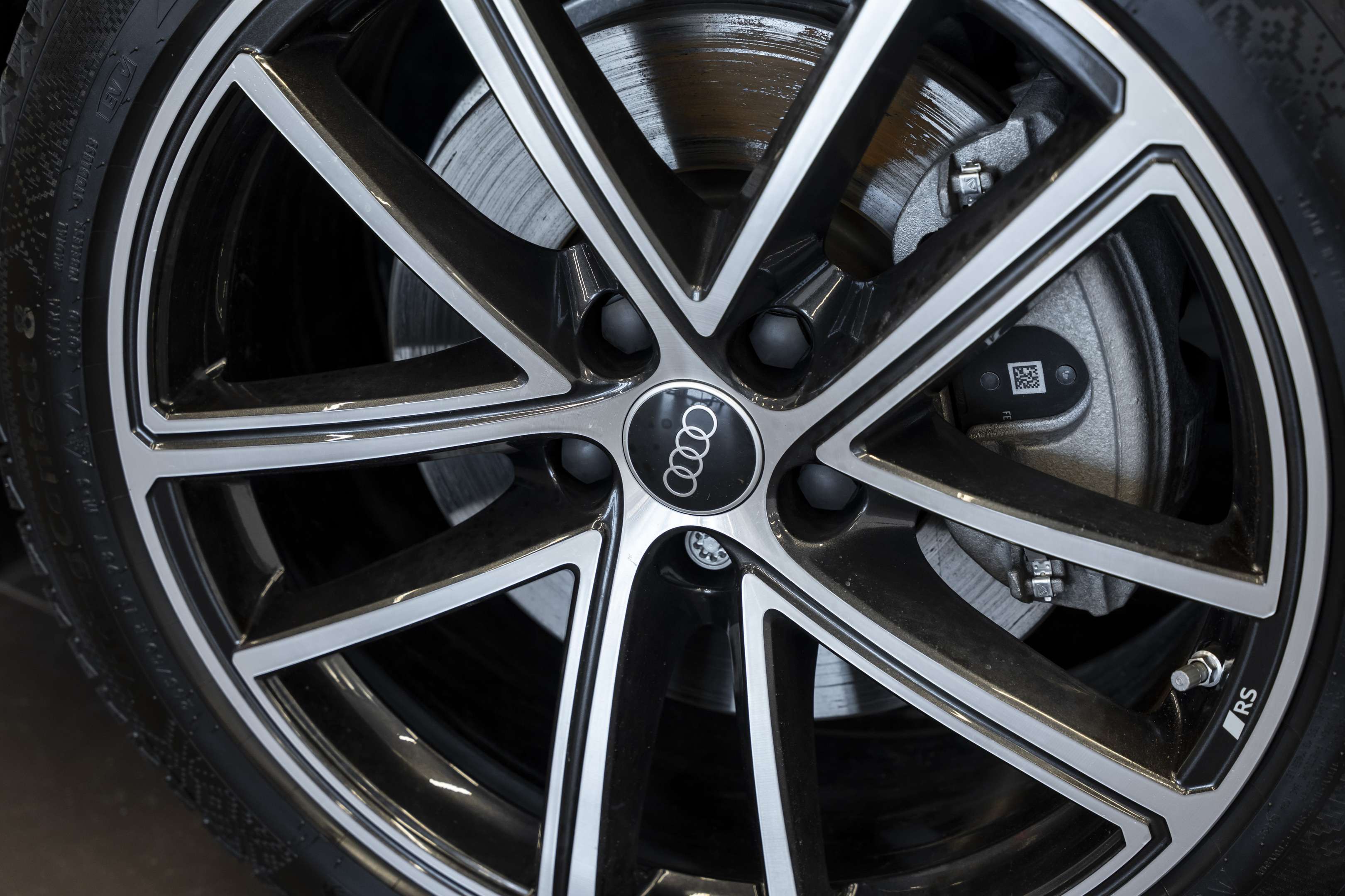 2025 Audi A5 2.0T Progressiv | S-Line Black | HUD | thumb 8