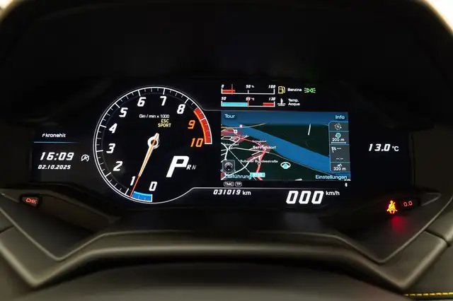 Lamborghini Huracán LP 610-4 ''AKRAPOVIC*LIFT*CARBON' Ansicht 35